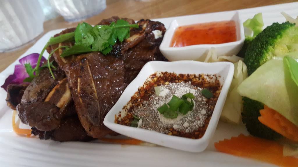 Arawan Thai Cuisine | restaurant | 47 Caledonia St, Sausalito, CA 94965, USA | 4157299395 OR +1 415-729-9395