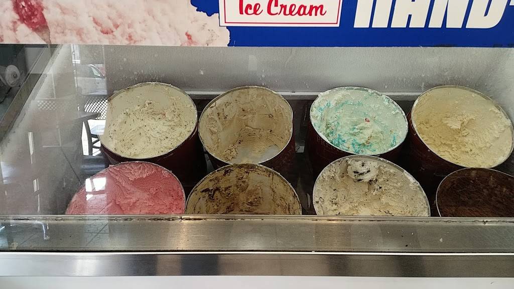 Crown Fried Chicken And Pizza Shop | restaurant | 407 Saratoga Ave, Brooklyn, NY 11233, USA | 7185766116 OR +1 718-576-6116