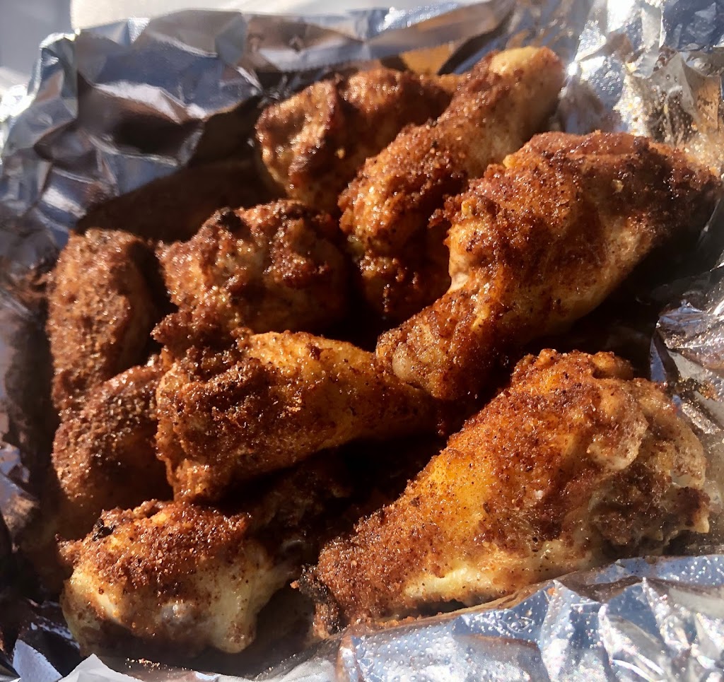 Doggybag Wings | restaurant | 2111 Holly Hall St, Houston, TX 77054, USA | 8325968569 OR +1 832-596-8569