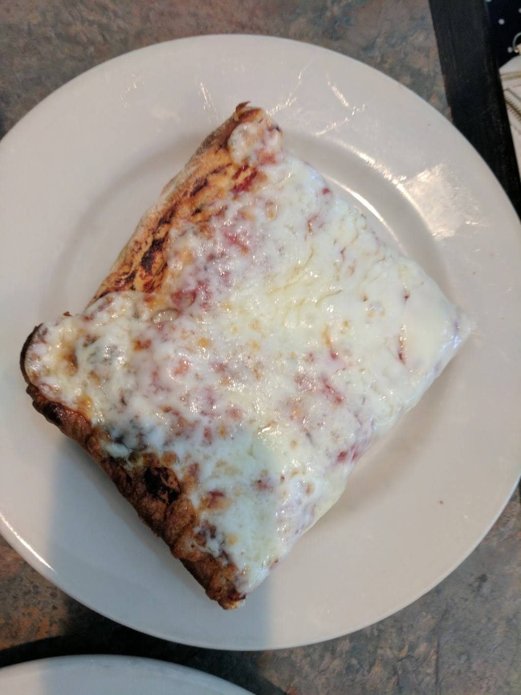 Joes Fleetwood Pizzeria | restaurant | 9 W Broad St, Mt Vernon, NY 10552, USA | 9146640045 OR +1 914-664-0045