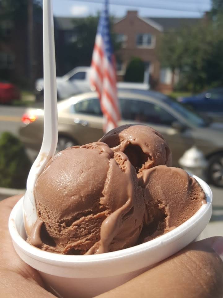 Pessos Ices & Ice Cream | restaurant | 203-20 35th Ave, Bayside, NY 11361, USA | 7182249130 OR +1 718-224-9130