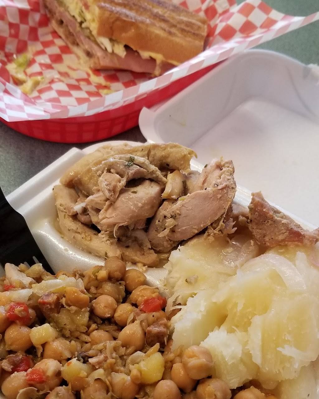 La Isla Cafe | restaurant | 11204 E M.L.K. Jr Blvd, Seffner, FL 33584, USA | 8133248910 OR +1 813-324-8910