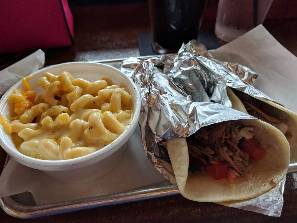 Southern Roots Smokehouse | restaurant | 1083 E Montague Ave, North Charleston, SC 29405, USA | 8438054147 OR +1 843-805-4147