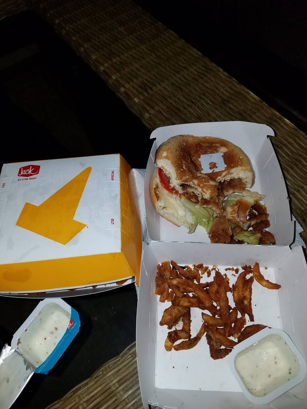 Jack in the Box | restaurant | 16022 Meridian E, Puyallup, WA 98375, USA | 2534350648 OR +1 253-435-0648