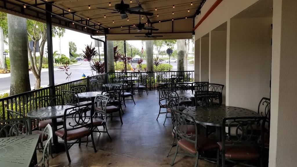 Village Tavern | restaurant | 14555 SW 2nd St, Pembroke Pines, FL 33027, USA | 9548741001 OR +1 954-874-1001