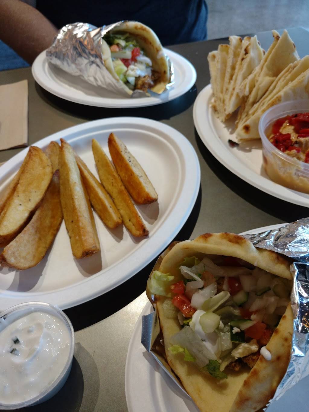 Mata Mediterranean Grill | restaurant | 7214 Fulton Dr NW, Canton, OH 44718, USA | 3308301443 OR +1 330-830-1443