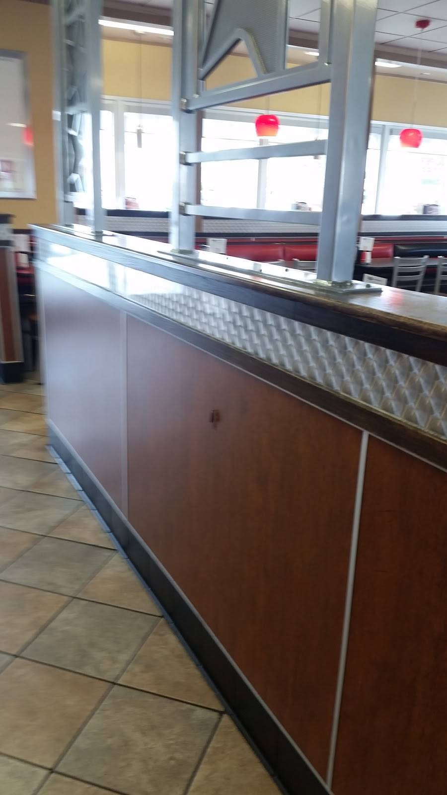 Carls Jr. | restaurant | 3381 Rosecrans St, San Diego, CA 92110, USA | 6192260070 OR +1 619-226-0070