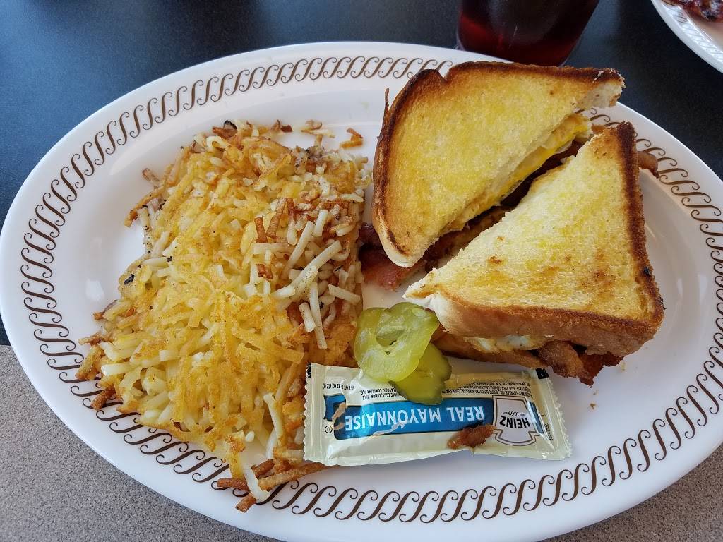 Waffle House | meal takeaway | 2600 N Roan St, Johnson City, TN 37601, USA | 4232027779 OR +1 423-202-7779
