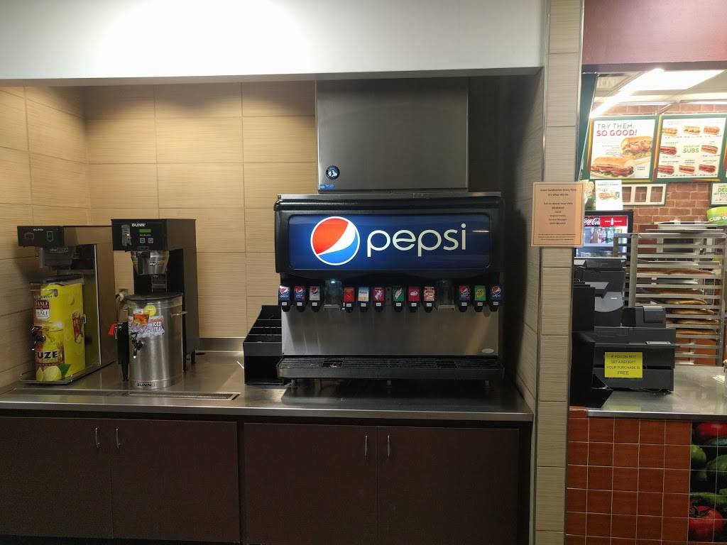 Subway | restaurant | 1010 N 339th Ave, Tonopah, AZ 85354, USA | 6233864742 OR +1 623-386-4742