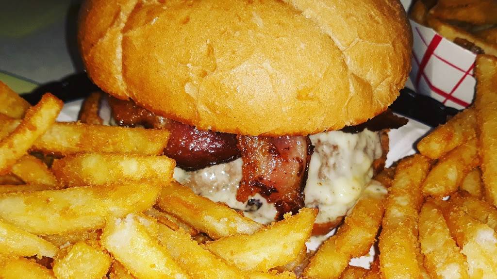 Birdsview Diner | restaurant | 39974 WA-20, Concrete, WA 98237, USA | 3608401878 OR +1 360-840-1878