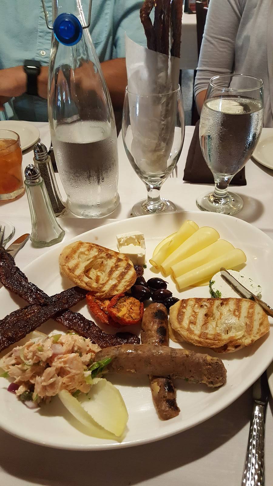 Morris Chop Shop | restaurant | 701 Liberty St, Morris, IL 60450, USA | 8157105006 OR +1 815-710-5006