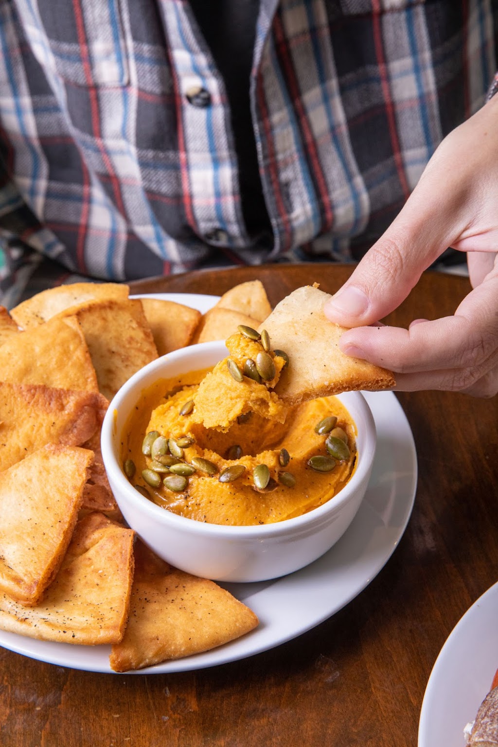 Undergrowth Coffee | cafe | 4332 Magazine St, New Orleans, LA 70115, USA | 5047667772 OR +1 504-766-7772