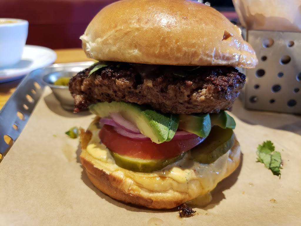 Chilis Grill & Bar | meal takeaway | 1039 Cochrane Rd, Morgan Hill, CA 95037, USA | 4087794152 OR +1 408-779-4152