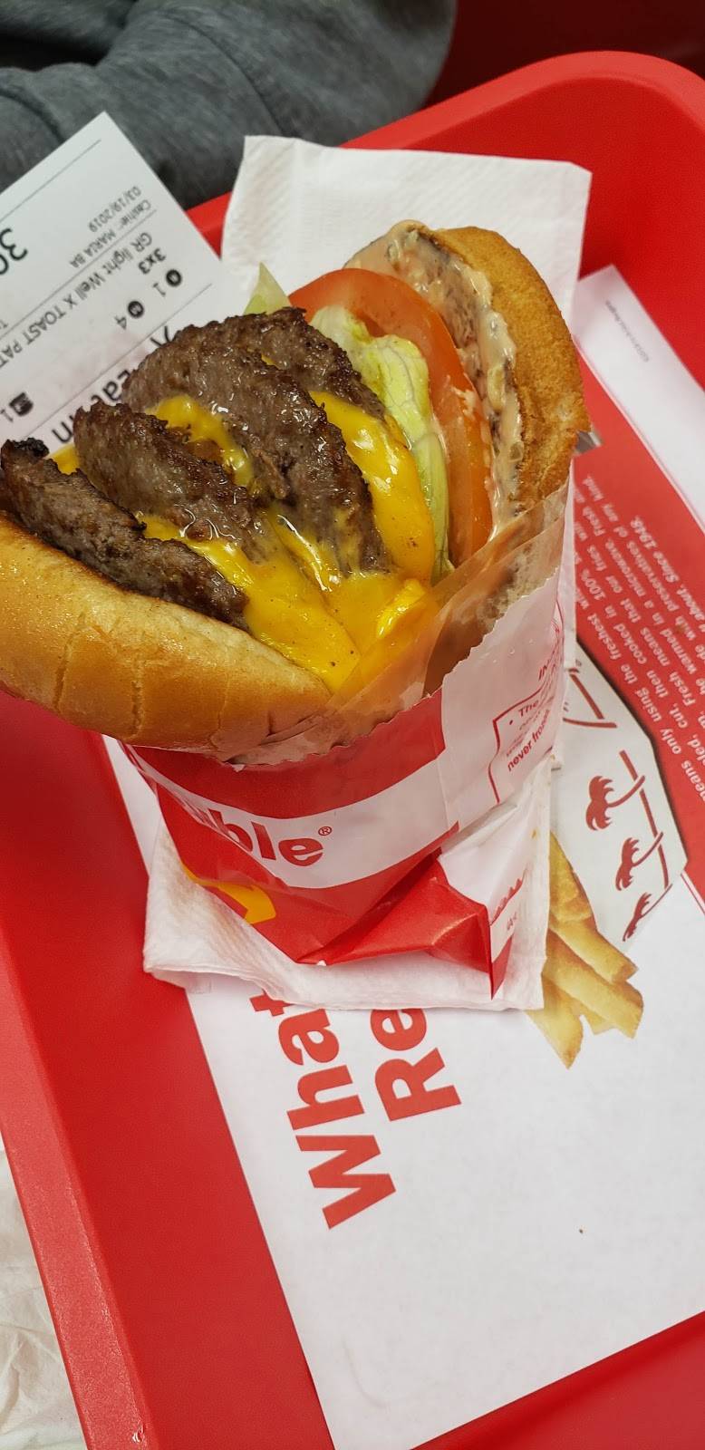 In-N-Out Burger | restaurant | 4950 Hamner Ave, Eastvale, CA 91752, USA | 8007861000 OR +1 800-786-1000