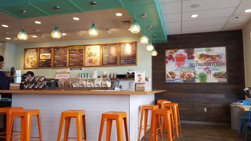 Tropical Smoothie Cafe | restaurant | 20 Commerce Way, Seekonk, MA 02771, USA | 7742292939 OR +1 774-229-2939