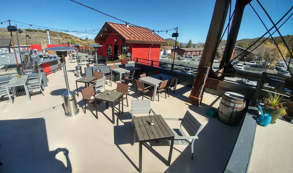 Boneyard Saloon & Wine Dive | restaurant | 1251 Kearns Blvd, Park City, UT 84060, USA | 4356490911 OR +1 435-649-0911
