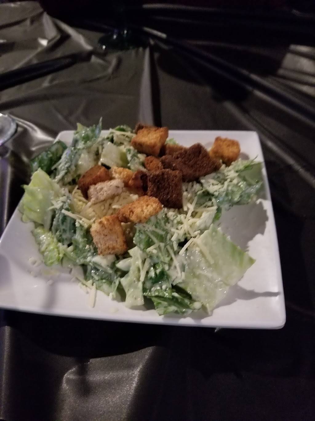 Ford Rd. Patio Bar & Grill | restaurant | 18490 Ford Rd, Detroit, MI 48228, USA | 3134064351 OR +1 313-406-4351