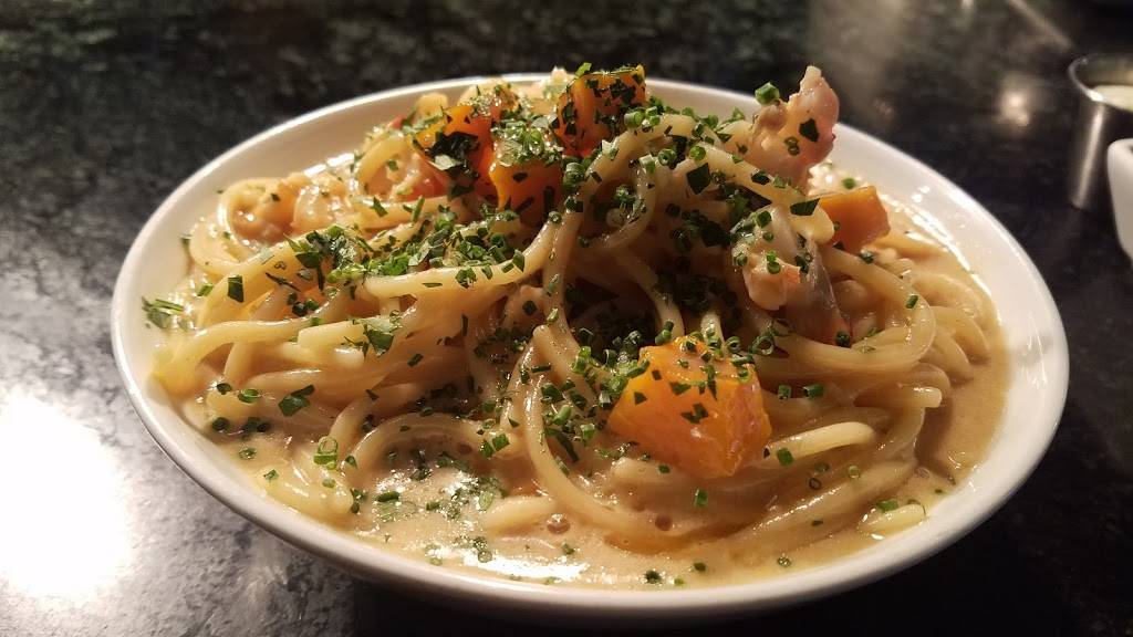 Eastside Eat + Drink | restaurant | 305 S Washington Ave, Minneapolis, MN 55415, USA | 6122081638 OR +1 612-208-1638