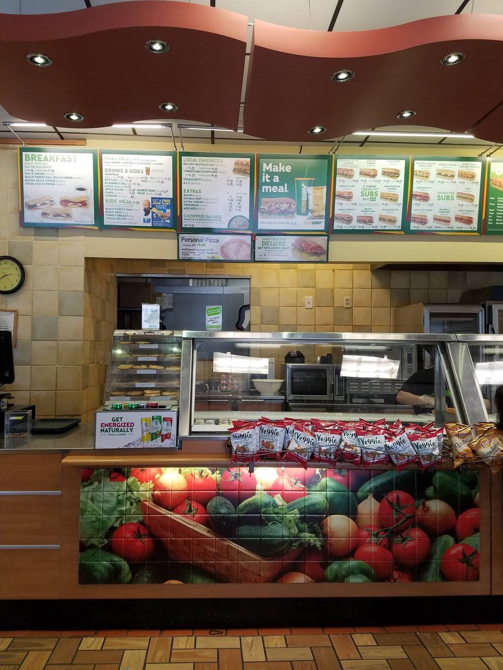 Subway | restaurant | 46 N Sutter St, Stockton, CA 95202, USA | 2094677101 OR +1 209-467-7101