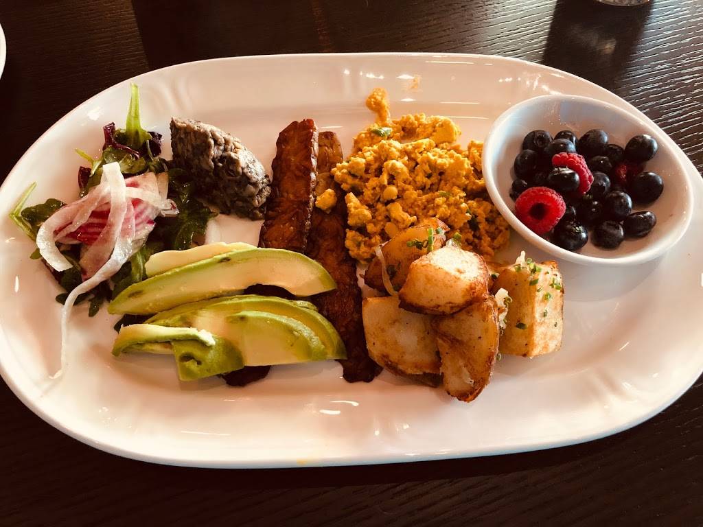 Madame Chose | restaurant | 5401 Boulevard des Galeries, Québec, QC G2K 1N4, Canada | 5818140880 OR +1 581-814-0880