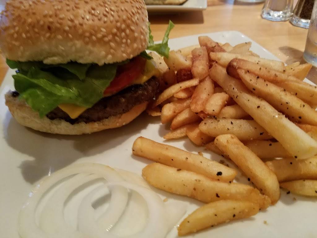 Foxfire Grill | restaurant | 6550 Little River Turnpike, Alexandria, VA 22312, USA | 7039149280 OR +1 703-914-9280