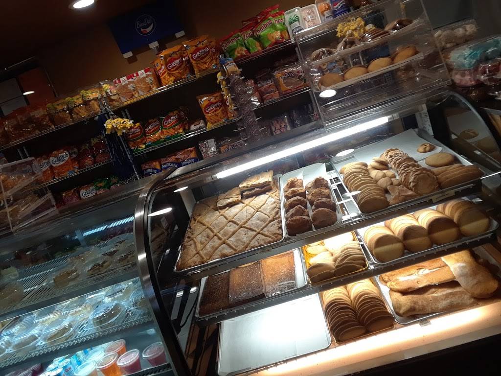 Rio Restaurant Pupuseria Salvadoreña | restaurant | 9516 Katella Ave, Anaheim, CA 92804, USA | 7145200771 OR +1 714-520-0771