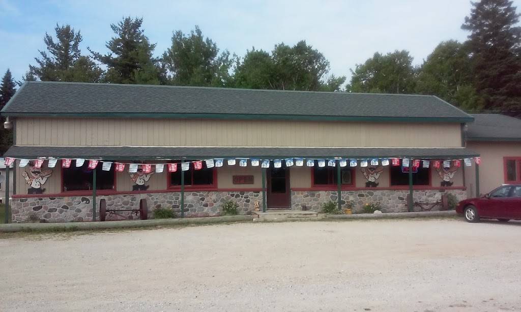 Johnny Bs | restaurant | 9284 US-2, Naubinway, MI 49762, USA | 9064771001 OR +1 906-477-1001