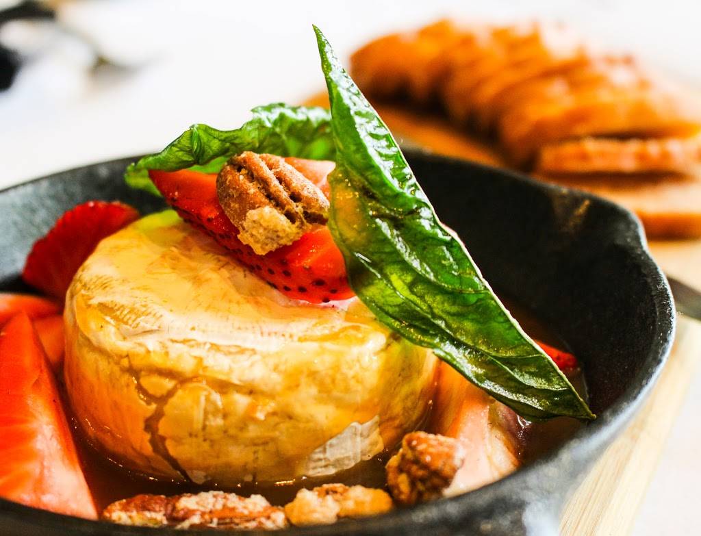 Brumleys Restaurant | night club | 111 N Main St, Greeneville, TN 37743, USA | 4237877500 OR +1 423-787-7500