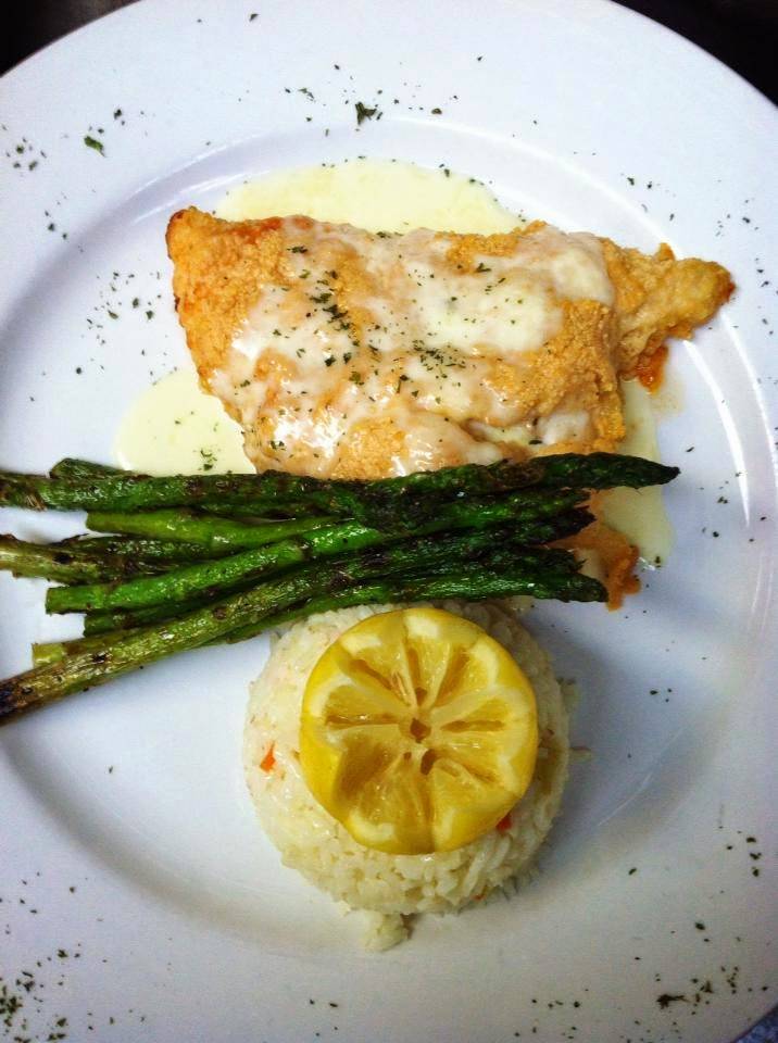 Sunset Bar & Grille | restaurant | 2140 Gunter Ave, Guntersville, AL 35976, USA | 2562640141 OR +1 256-264-0141