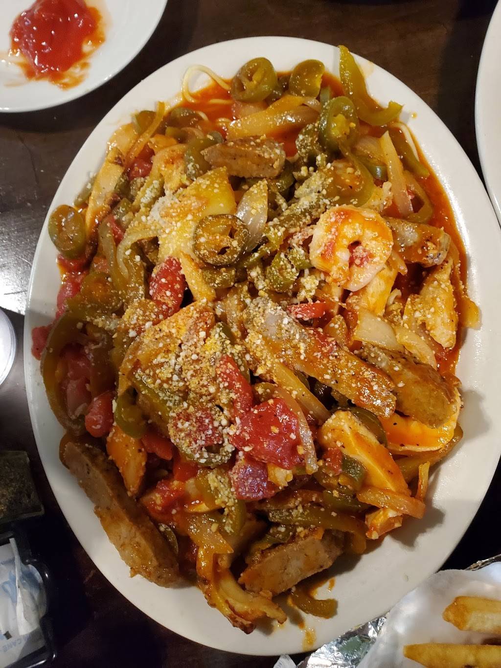 Nikos Restaurant | restaurant | 26 Main St, Grantville, GA 30220, USA | 6785826041 OR +1 678-582-6041