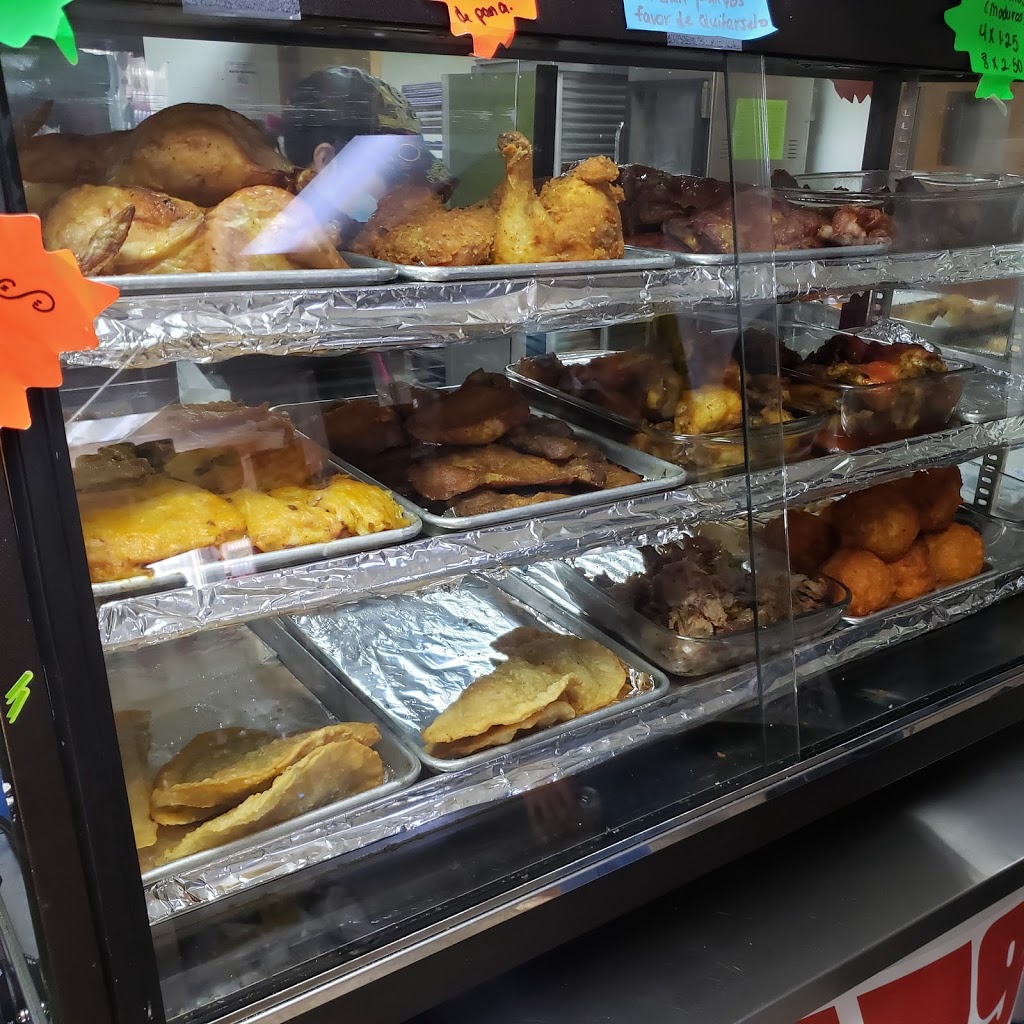 Gonzalez Grocery | bakery | 2522 Lexington Ave, Lorain, OH 44052, USA | 4402453185 OR +1 440-245-3185