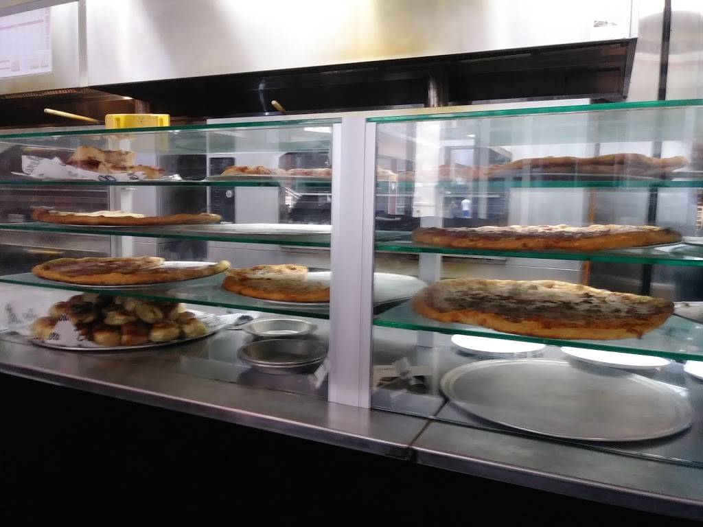 Papa Rossi’s Pizzeria | restaurant | 210 E Trade St Suite D-164, Charlotte, NC 28202, USA | 9802707007 OR +1 980-270-7007