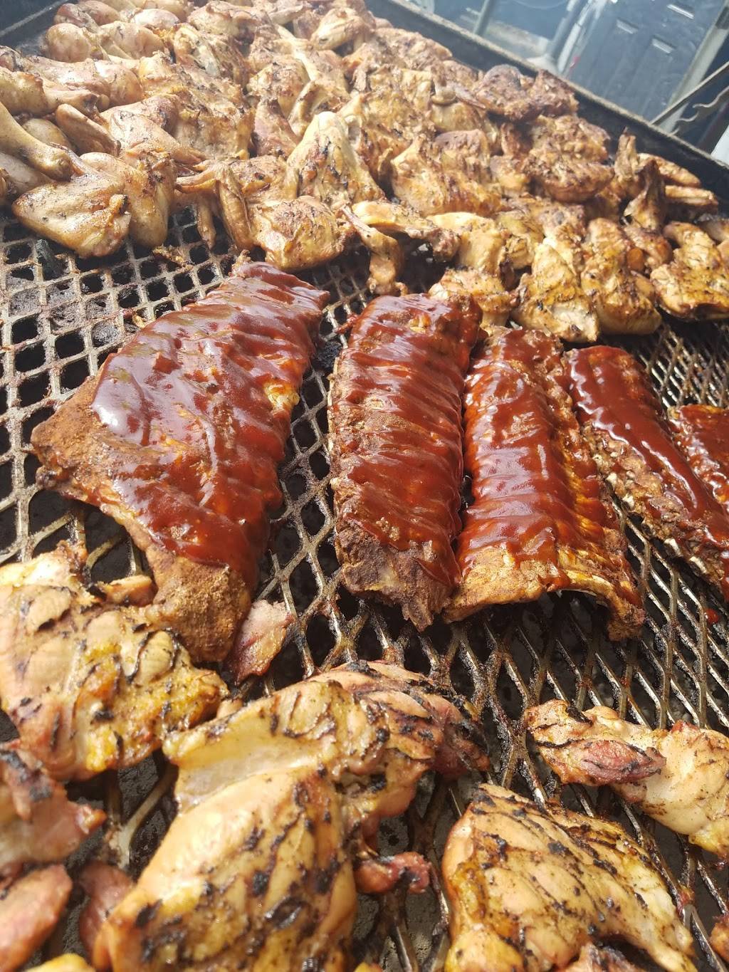 The Pig Shop | restaurant | 6637 Indian River Rd, Virginia Beach, VA 23464, USA | 7572332992 OR +1 757-233-2992