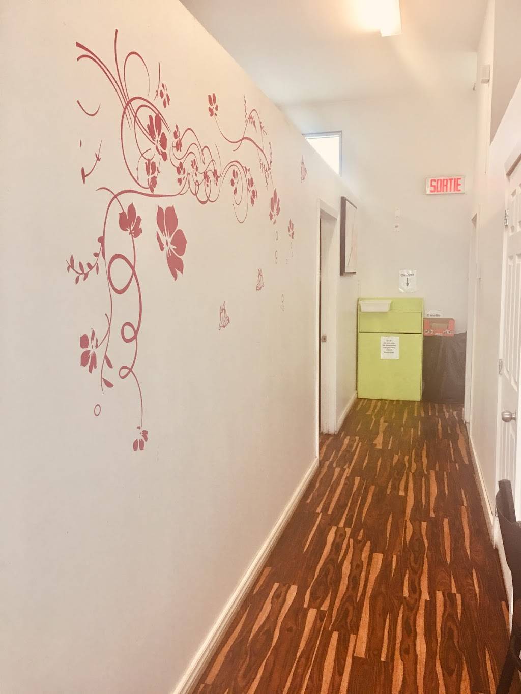 Restaurant C. Thai | restaurant | 8060 Boul Henri-Bourassa E, Anjou, QC H1E 1P3, Canada | 5143538688 OR +1 514-353-8688