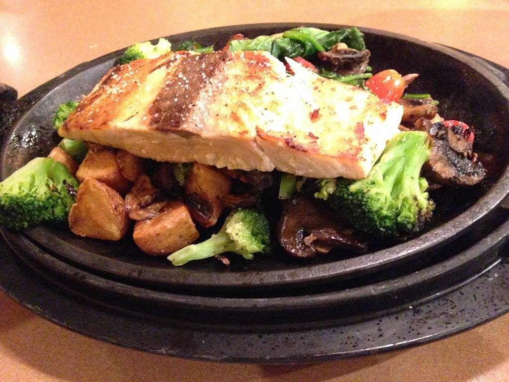 Dennys | restaurant | 132 N Grand Ave, West Covina, CA 91791, USA | 6263320041 OR +1 626-332-0041