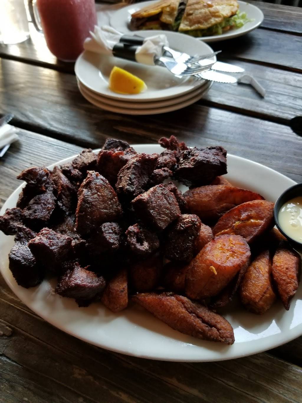 Norwinds | restaurant | 1043 Flushing Ave, Brooklyn, NY 11237, USA | 7184171450 OR +1 718-417-1450