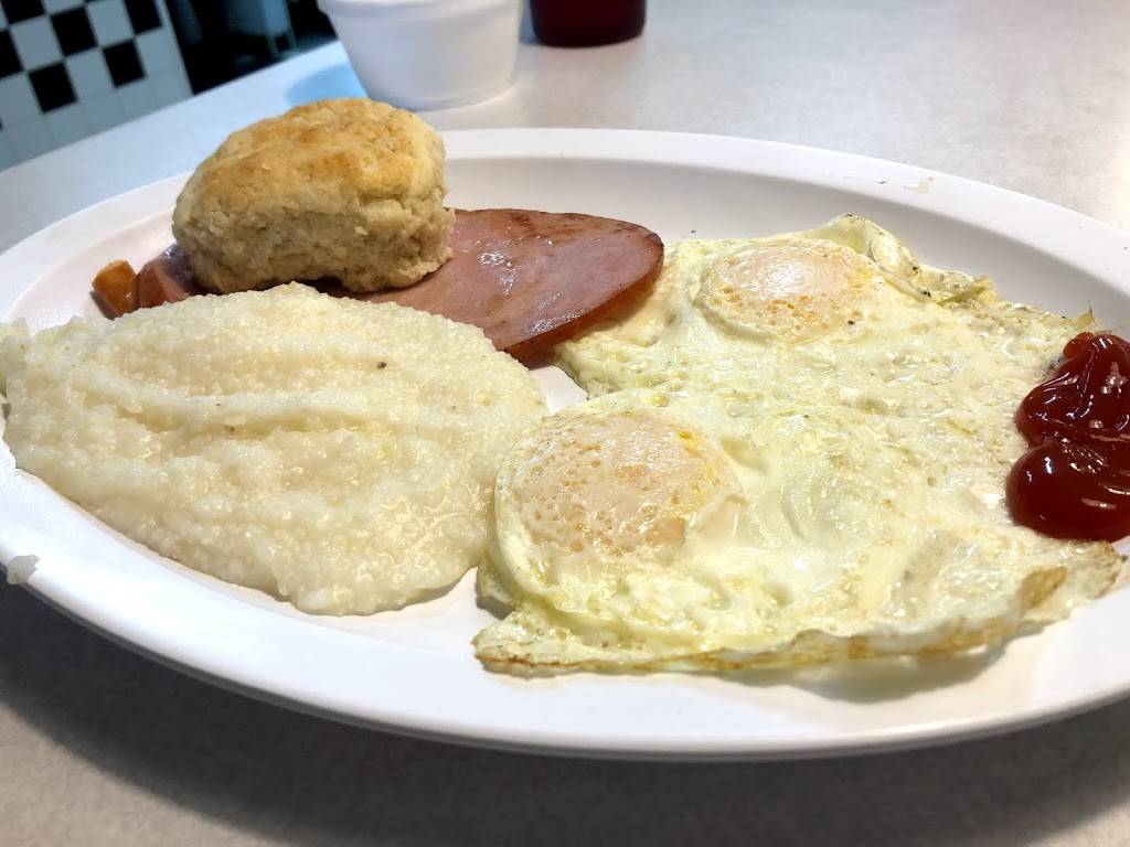 Leos Diner | restaurant | 333 N Orange Ave, Orlando, FL 32801, USA | 4074235367 OR +1 407-423-5367