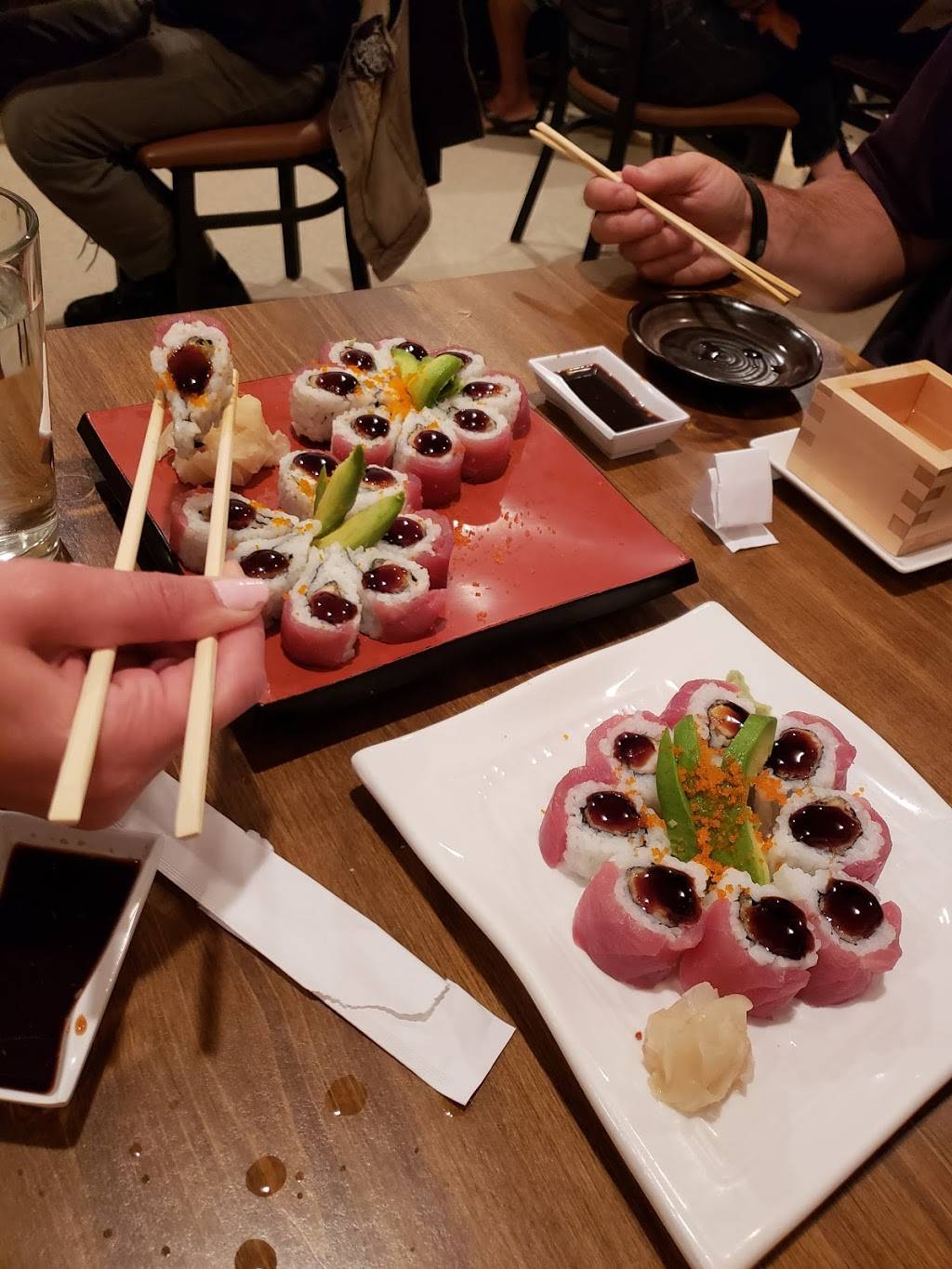 Coach Sushi | restaurant | 532 Grand Ave, Oakland, CA 94610, USA | 5108347866 OR +1 510-834-7866