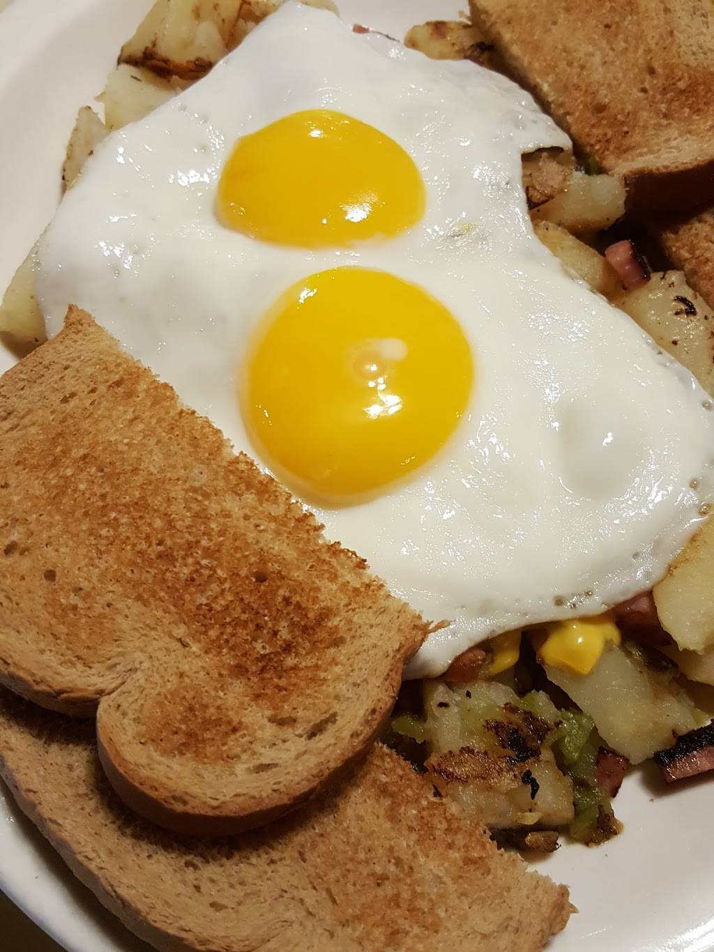 Amys Country Cafe | cafe | 420 Main St, Sandstone, MN 55072, USA | 3202452481 OR +1 320-245-2481