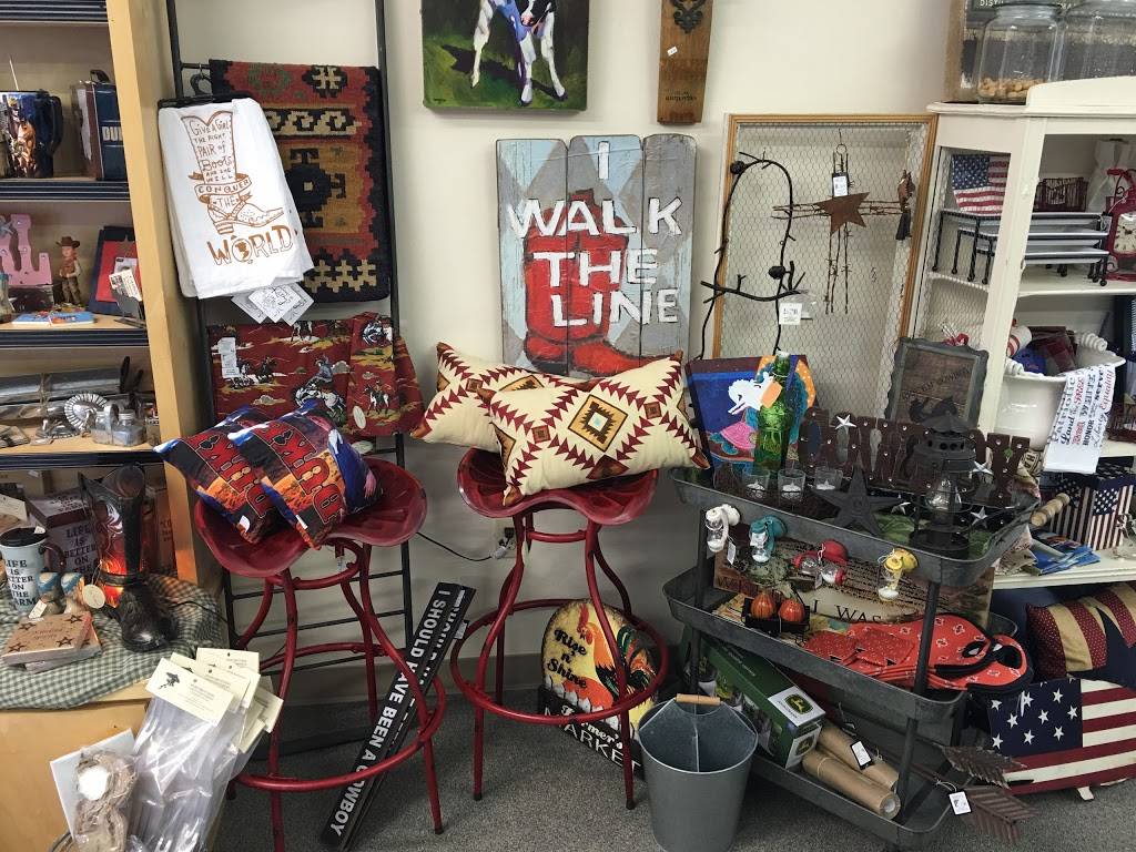 Carlas Country Kitchen And Gift Shop | cafe | 213 Beach St, Morro Bay, CA 93442, USA | 8057729051 OR +1 805-772-9051