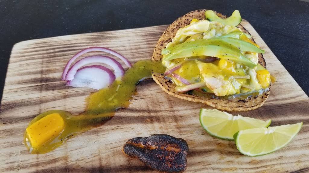 Hijoz de su Madre Mariscos | restaurant | 2497 Riverside Ave, Rialto, CA 92377, USA | 9095653829 OR +1 909-565-3829