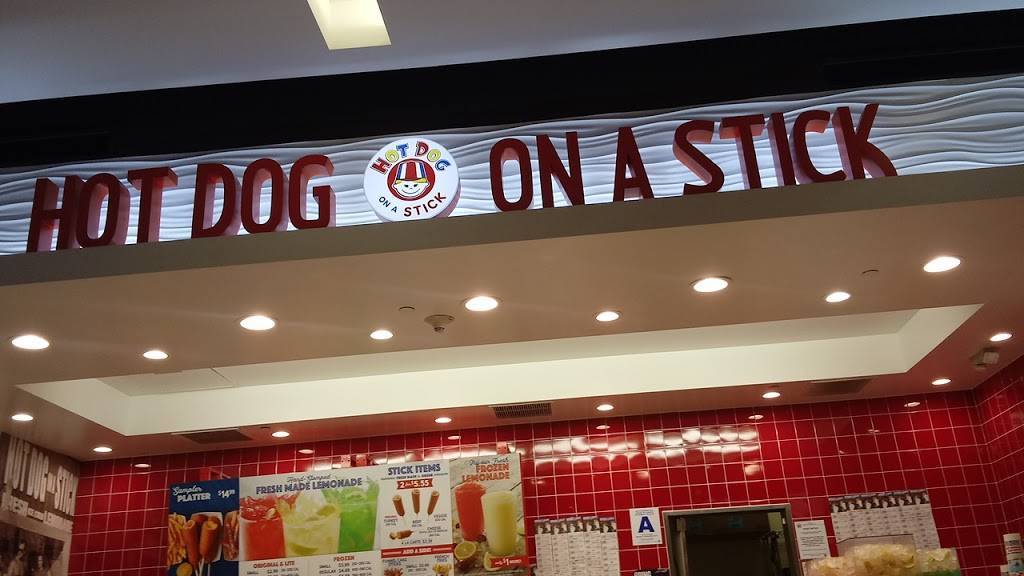 Hot Dog on a Stick | restaurant | 40820 Winchester Rd, Temecula, CA 92591, USA | 9512960549 OR +1 951-296-0549