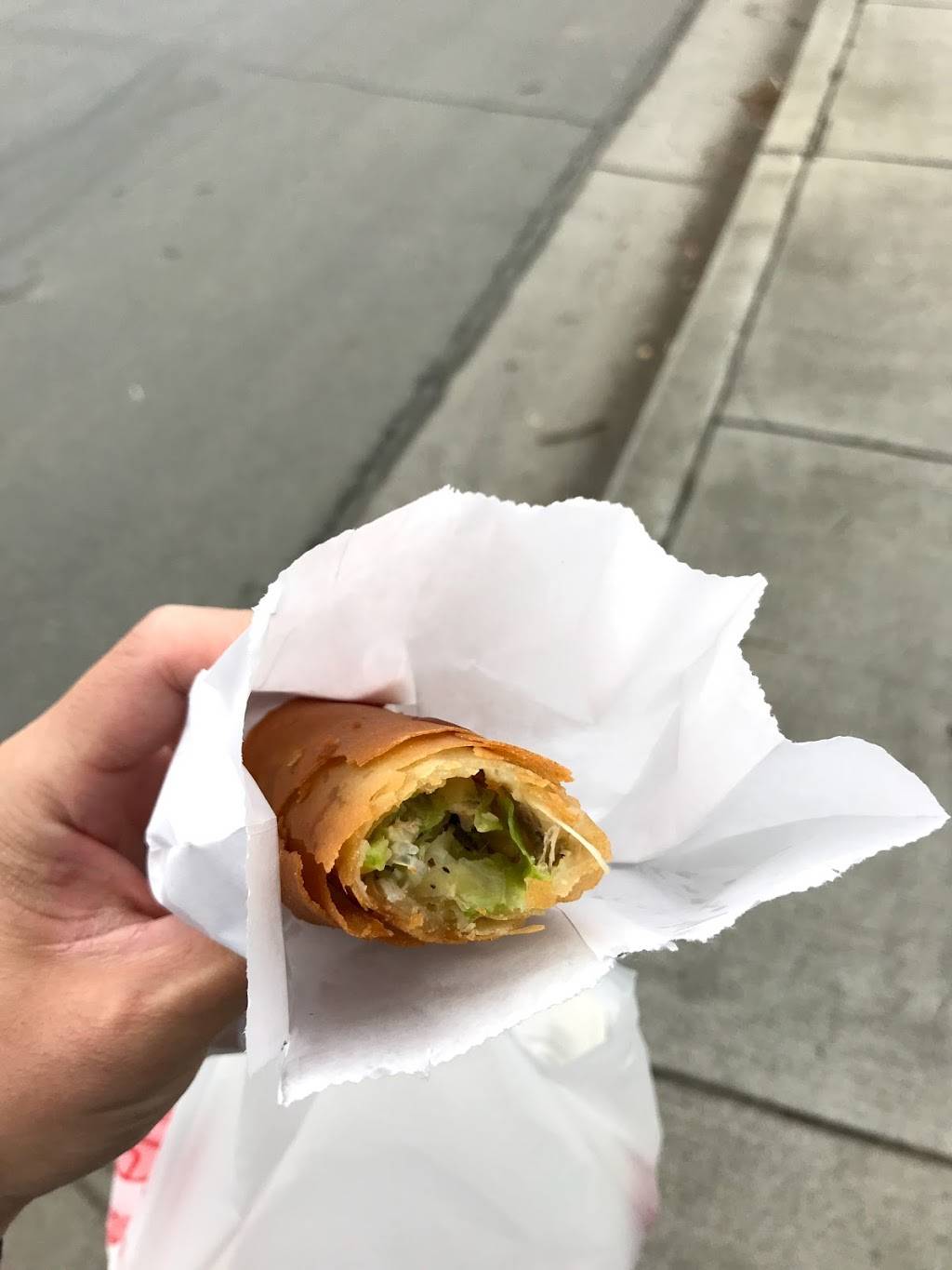 King Egg Roll | restaurant | 980 Lundy Ave, San Jose, CA 95133, USA | 4087298307 OR +1 408-729-8307