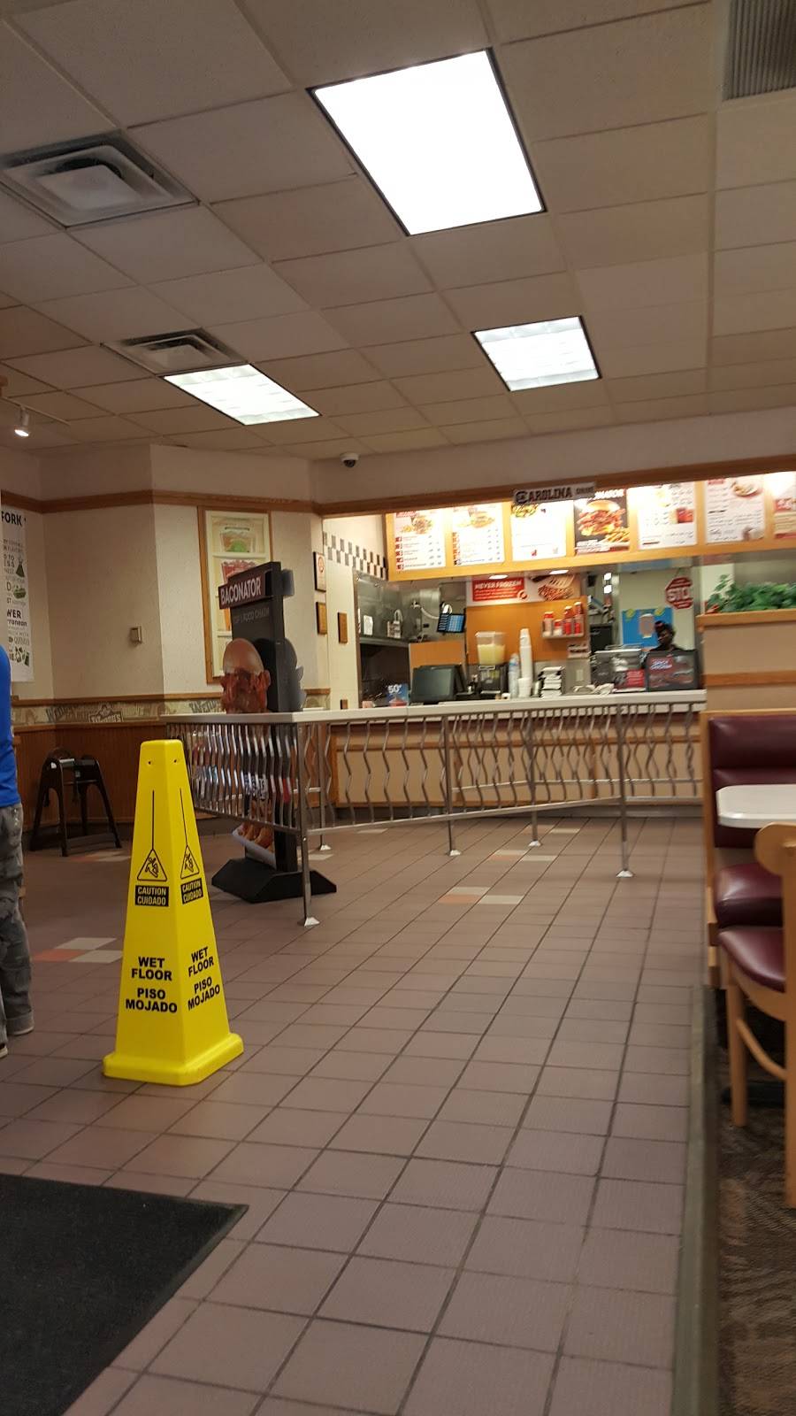 Wendys | restaurant | 95 Woodcross Dr, Columbia, SC 29212, USA | 8034079990 OR +1 803-407-9990