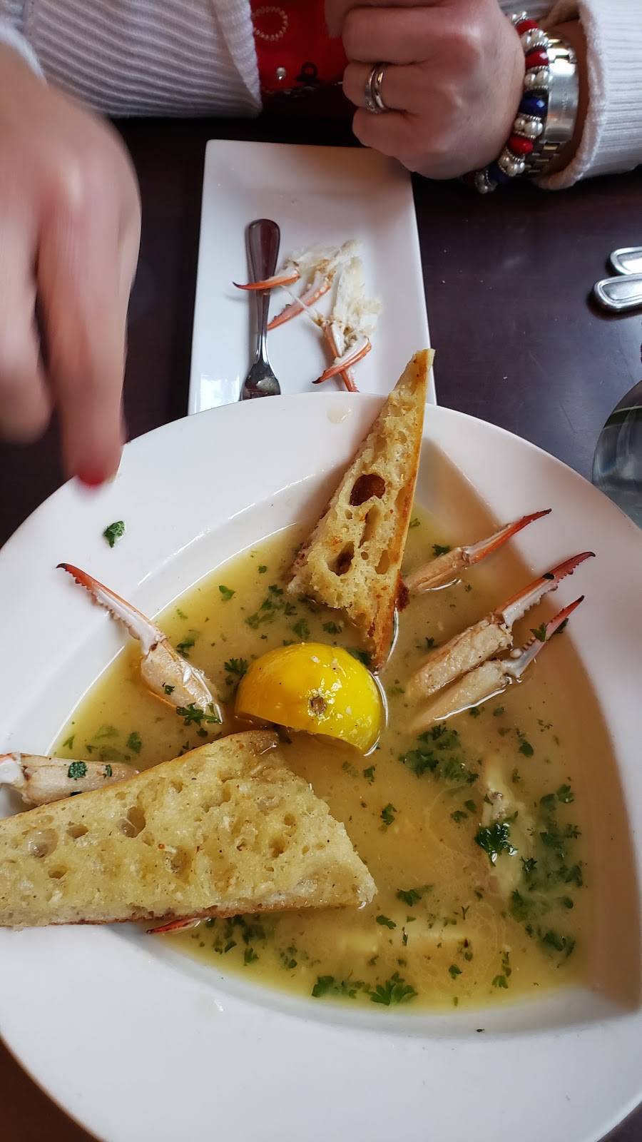 The Brasserie Restaurant & Bar | night club | 1679 Lincoln Hwy E, Lancaster, PA 17602, USA | 7172991694 OR +1 717-299-1694