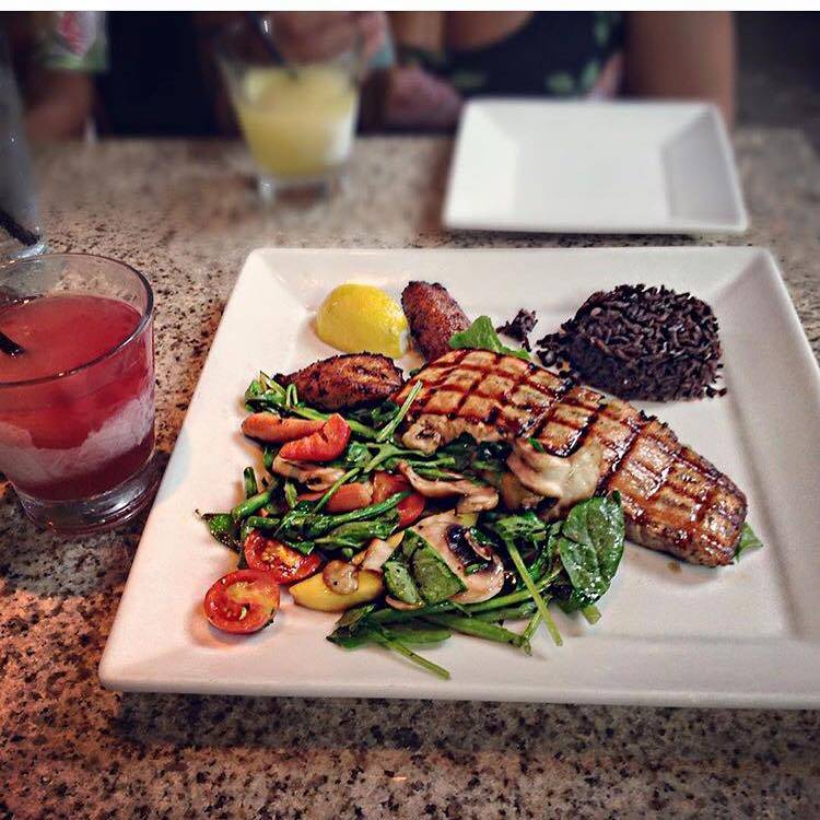 Glorias Latin Cuisine | restaurant | 3223 Lemmon Ave, Dallas, TX 75204, USA | 2143031166 OR +1 214-303-1166