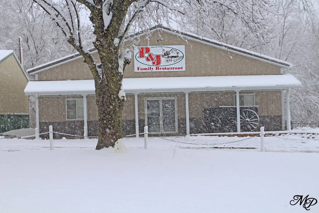 P & J Family Restaurant LLC | restaurant | 100 Locust St, De Kalb, MO 64440, USA | 8166853080 OR +1 816-685-3080