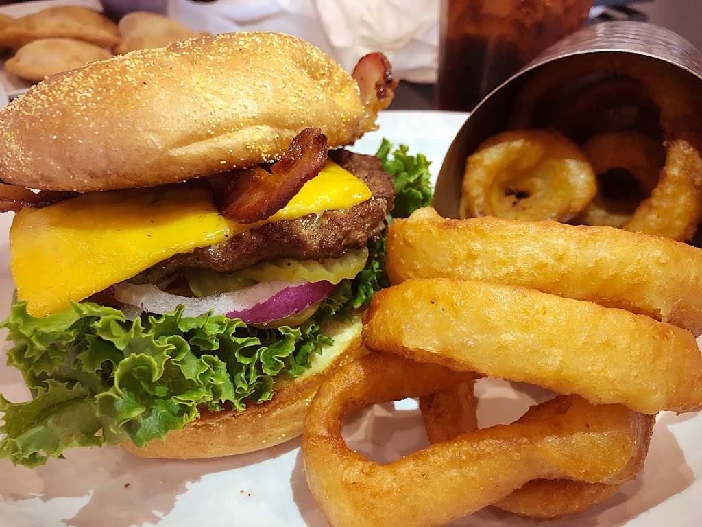 Food Shack | restaurant | 4200 Airline Dr #800, Bossier City, LA 71111, USA | 3187464205 OR +1 318-746-4205