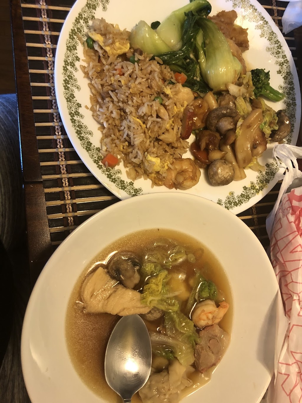 Wings Restaurant | meal takeaway | 3653 J St, Sacramento, CA 95816, USA | 9164541925 OR +1 916-454-1925