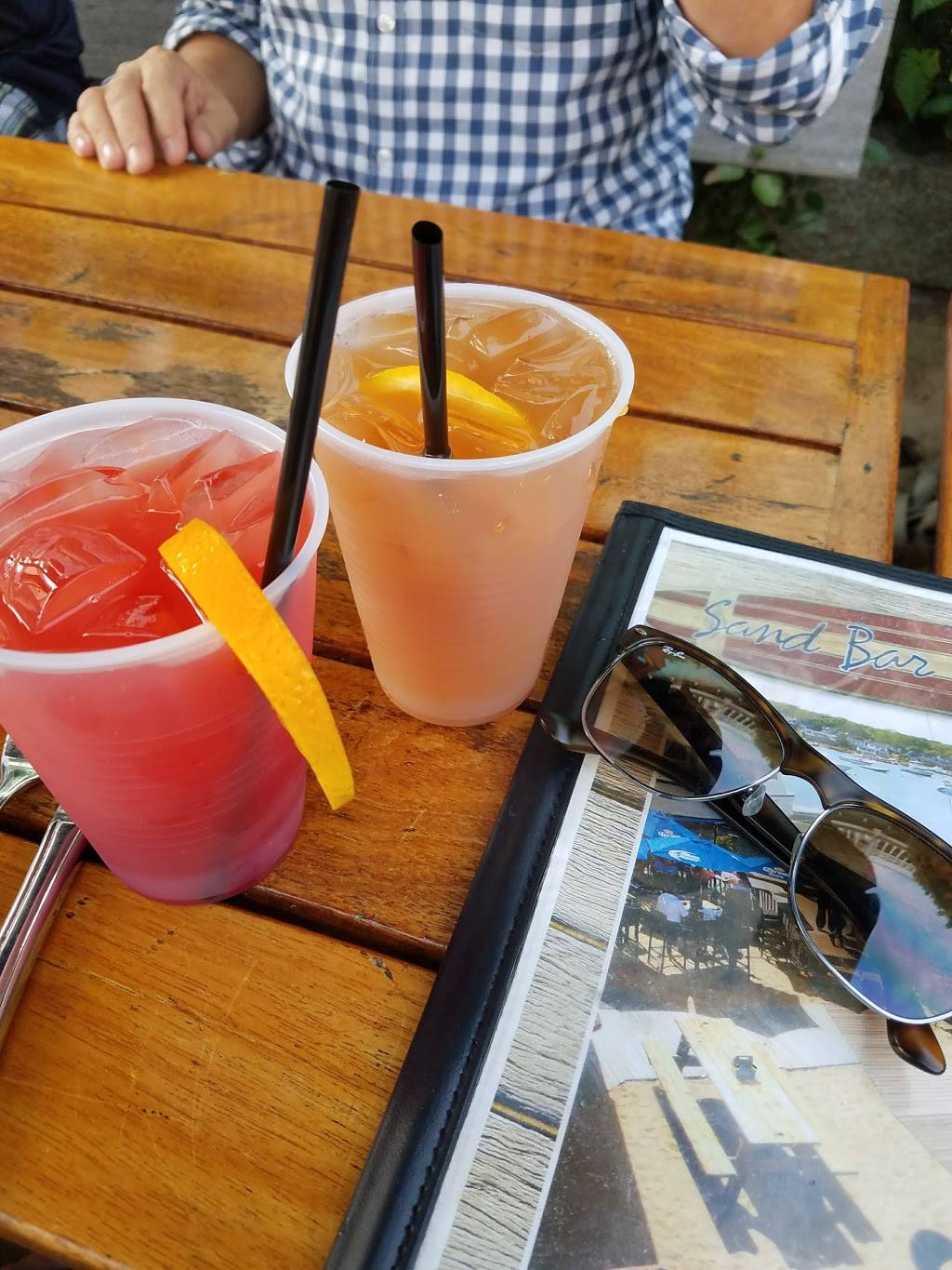 Sand Bar & Grille | restaurant | 6 Circuit Avenue Extension, Oak Bluffs, MA 02557, USA | 5086937111 OR +1 508-693-7111